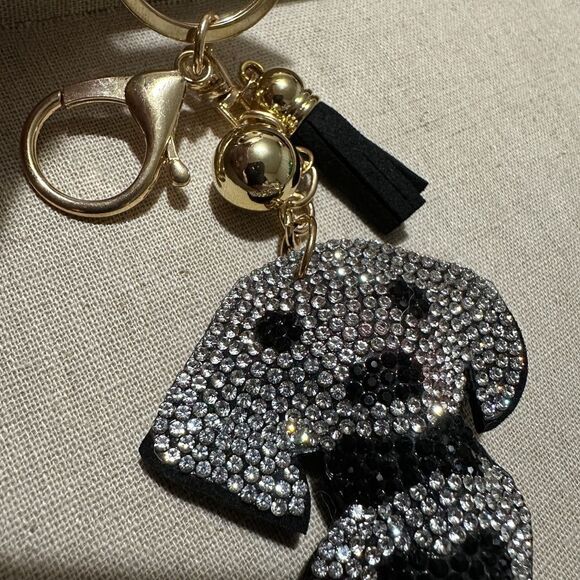 Sparkling Rhinestone Dog Keychain – Cute & Glamorous - Picture 9 of 11